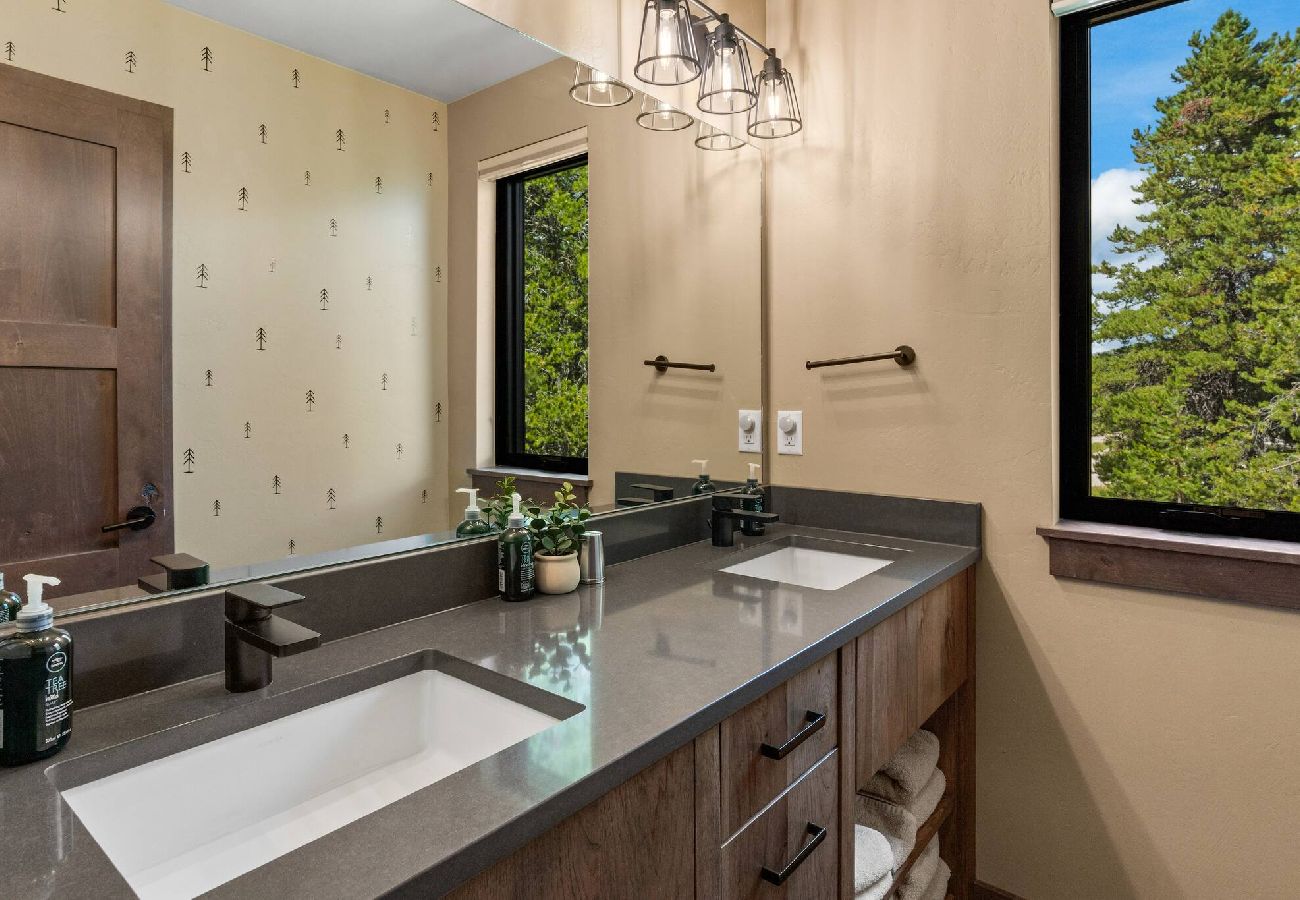 House in Anaconda - Georgetown Lakefront Luxury 