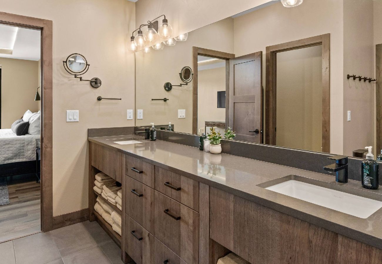 House in Anaconda - Georgetown Lakefront Luxury 