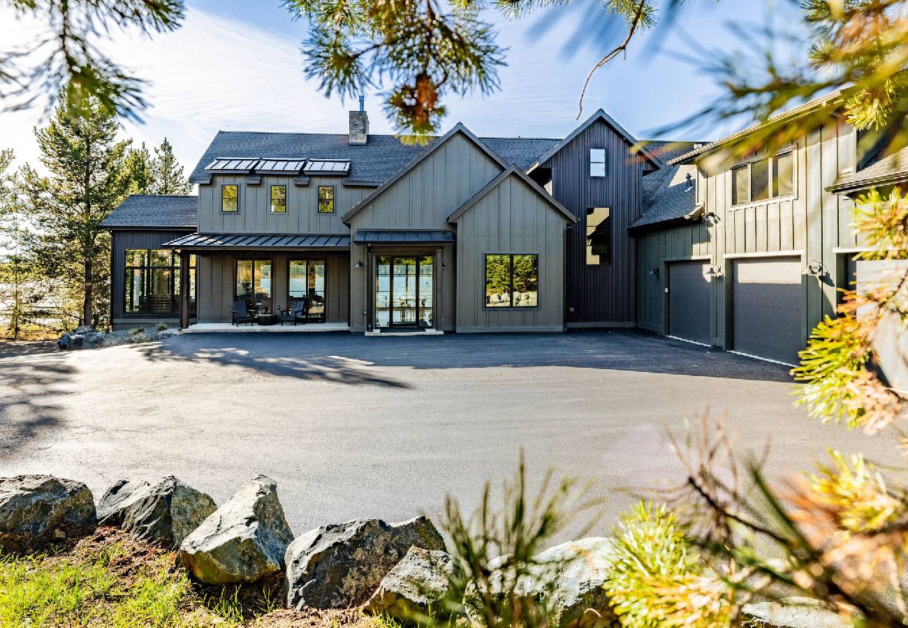 House in Anaconda - Georgetown Lakefront Luxury 