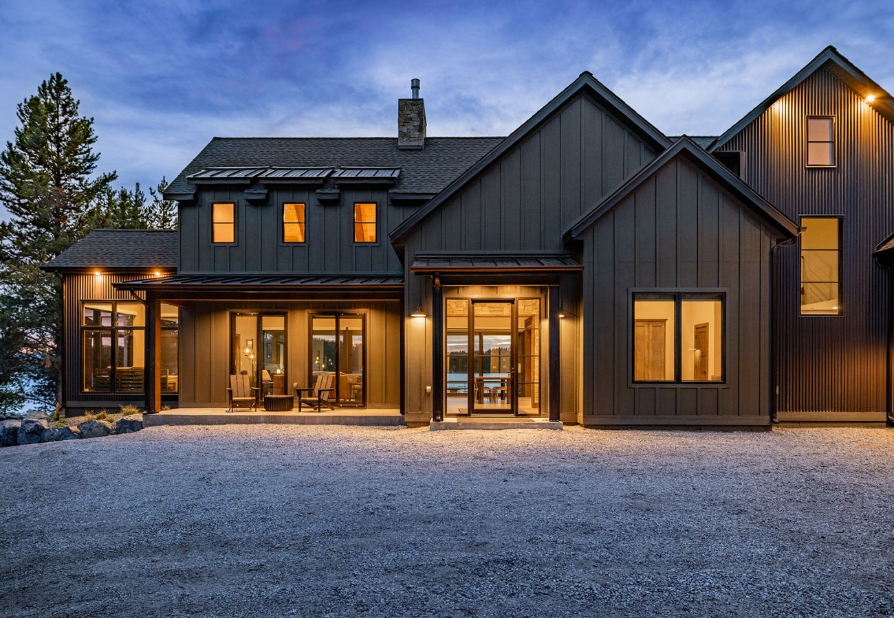 House in Anaconda - Georgetown Lakefront Luxury 