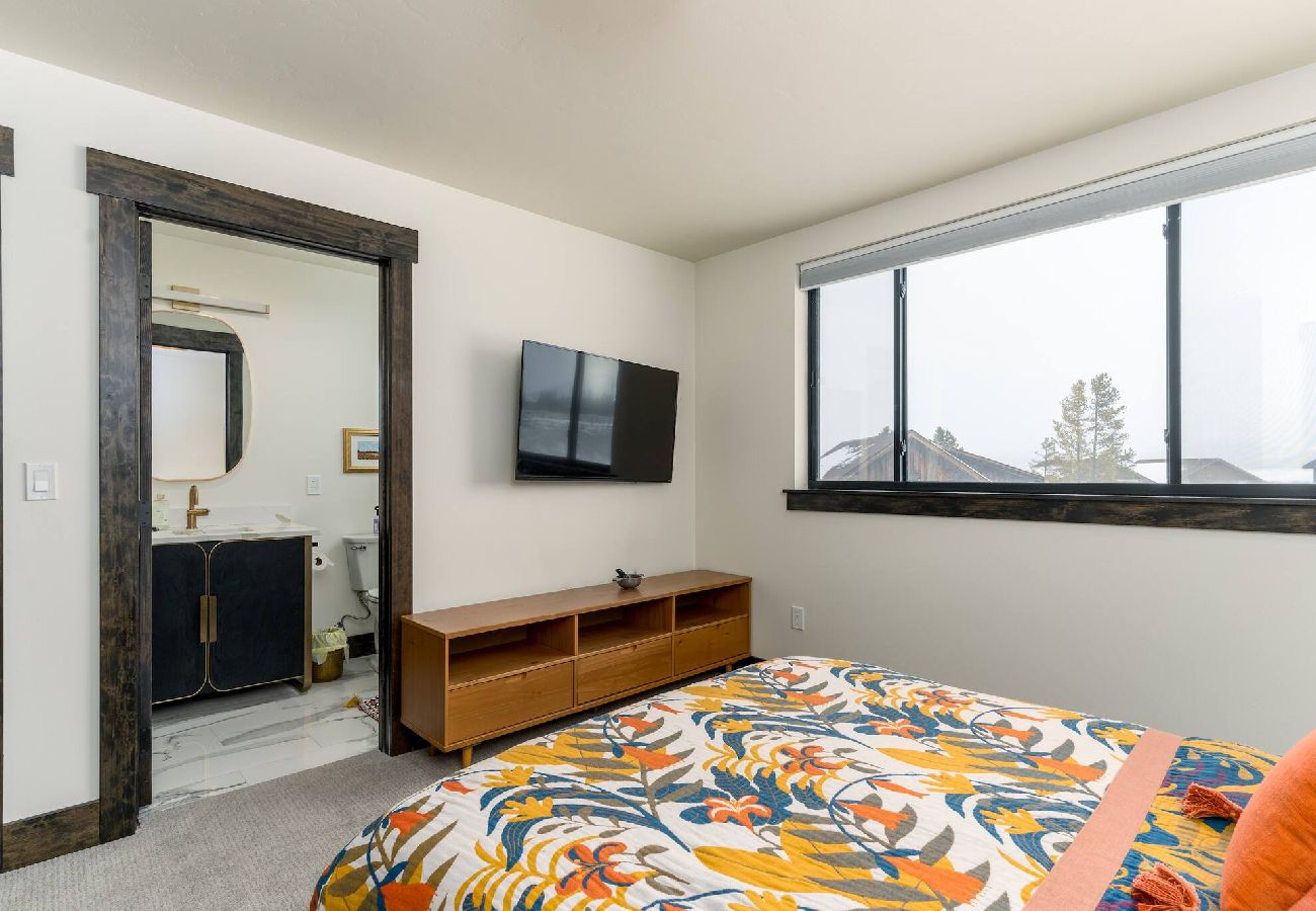 House in Anaconda - New, spacious home at Georgetown 