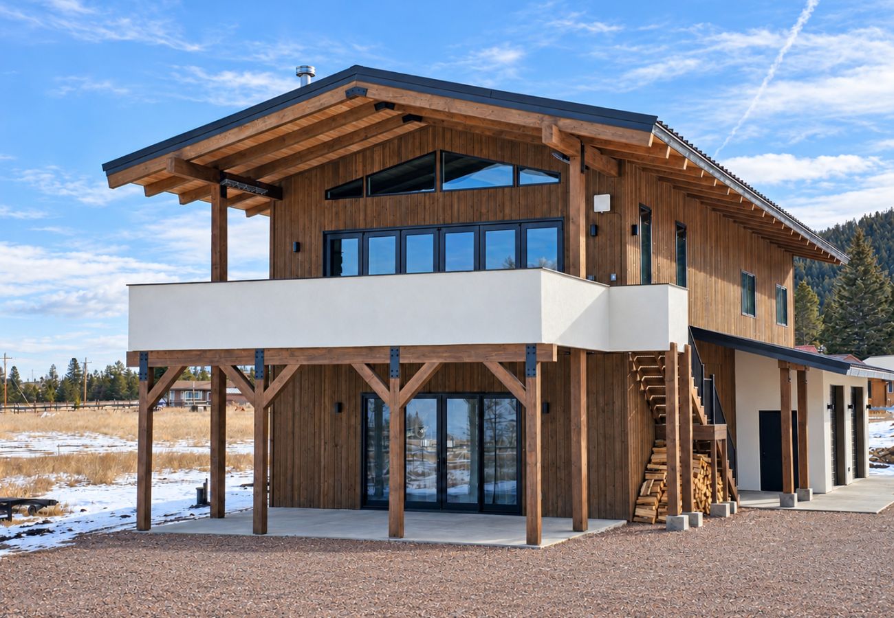 House in Anaconda - Marina Vista Retreat | Lake, Ski & Explore