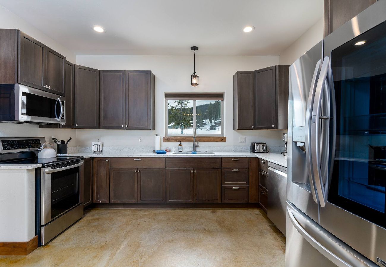 Townhouse in Anaconda - New townhouse at GTL! Easy winter access! 