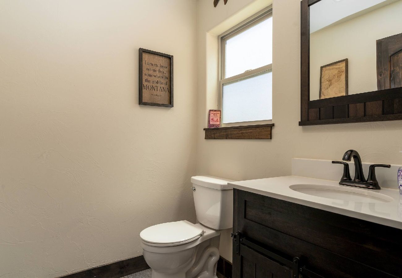 Townhouse in Anaconda - 4 Season Recreational Retreat! 