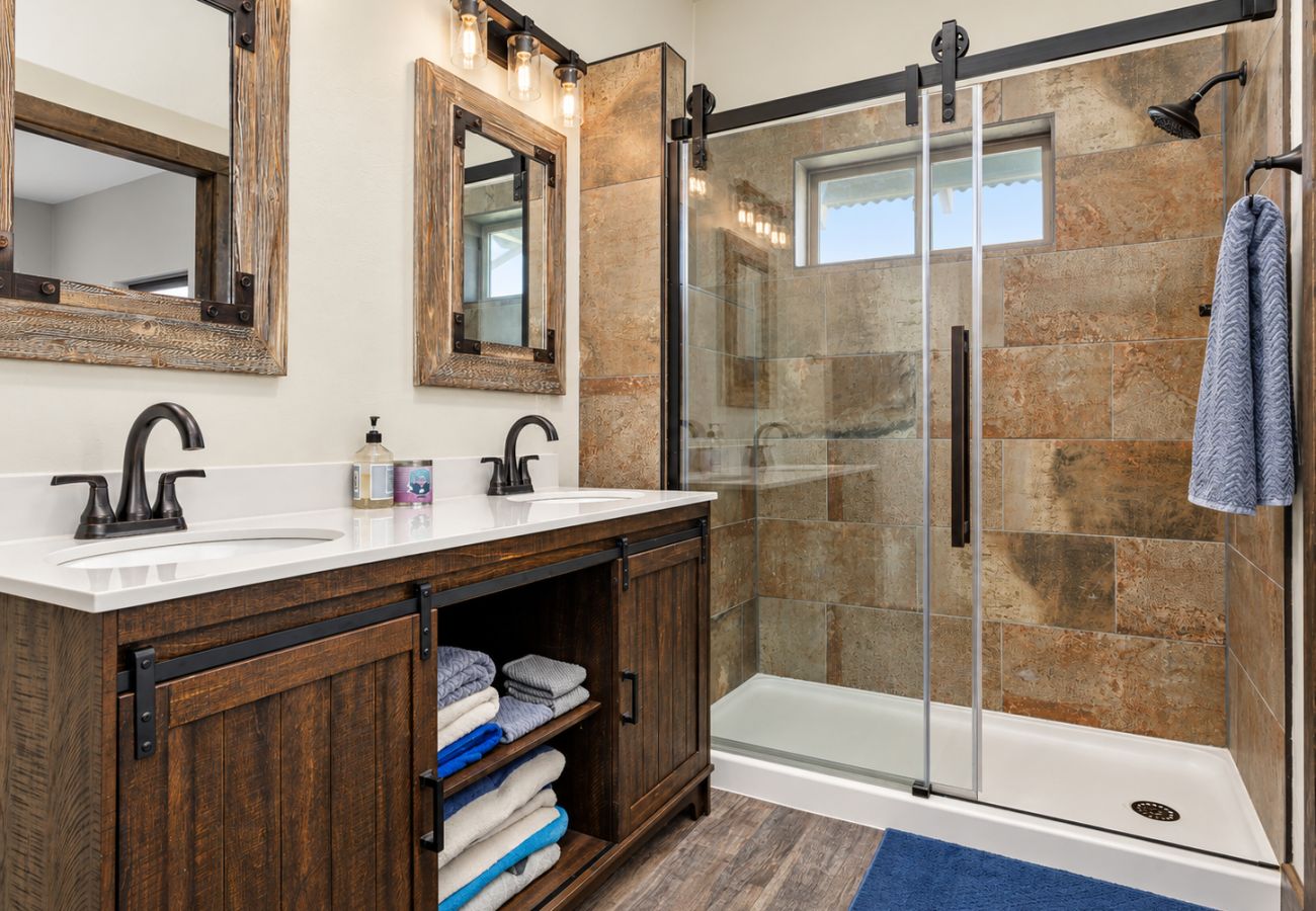 Townhouse in Anaconda - 4 Season Recreational Retreat!