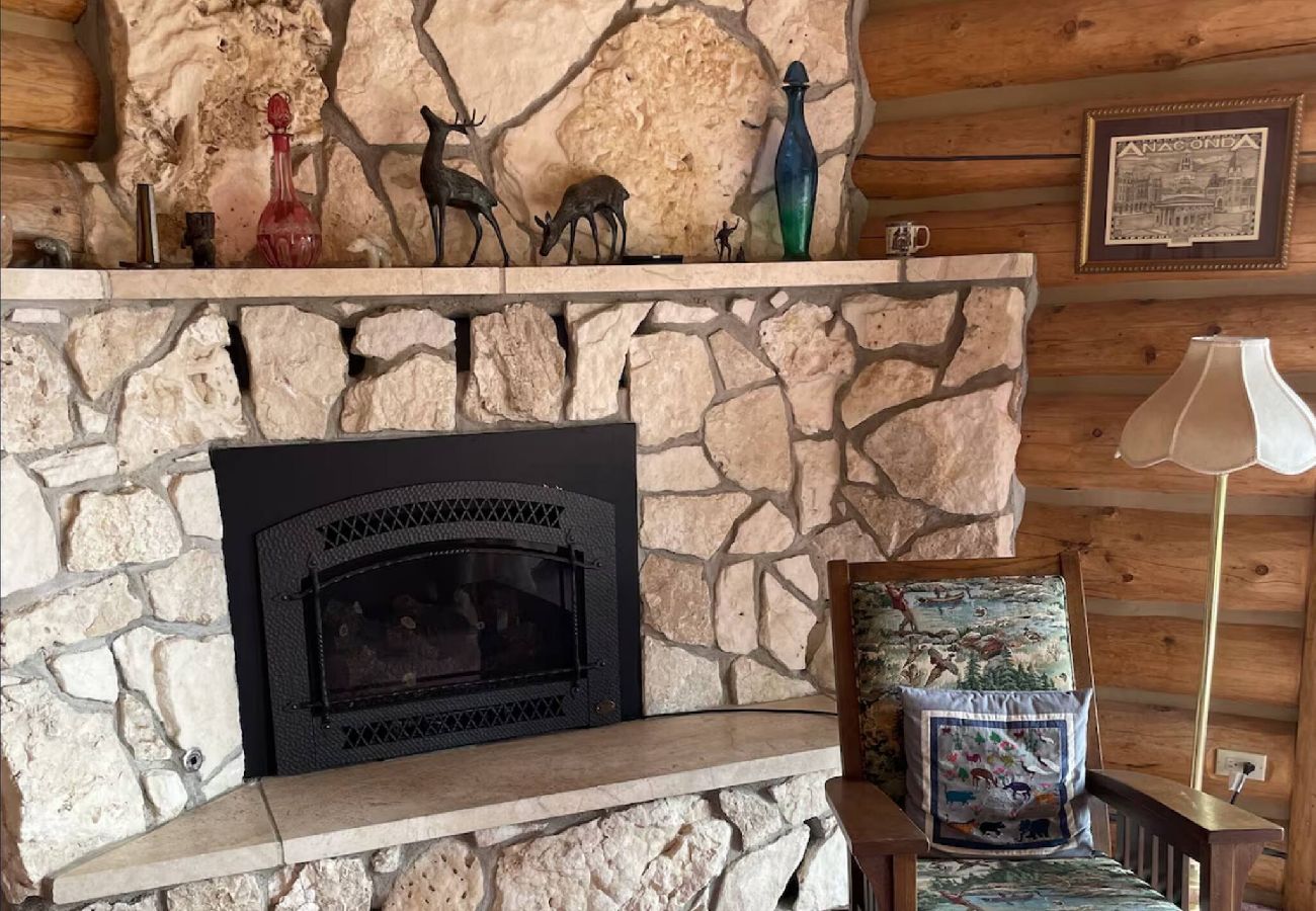 Cabin in Anaconda - Georgetown Mountain Lake Lodge 