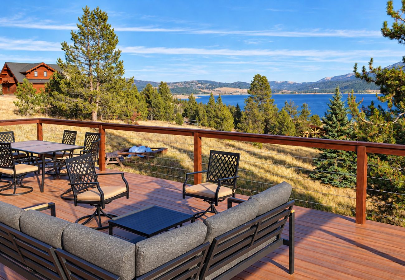 House in Anaconda - Georgetown Lake home with hot tub, sauna, & views!