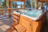 House in Anaconda - Lakeview Getaway at Georgetown Lake
