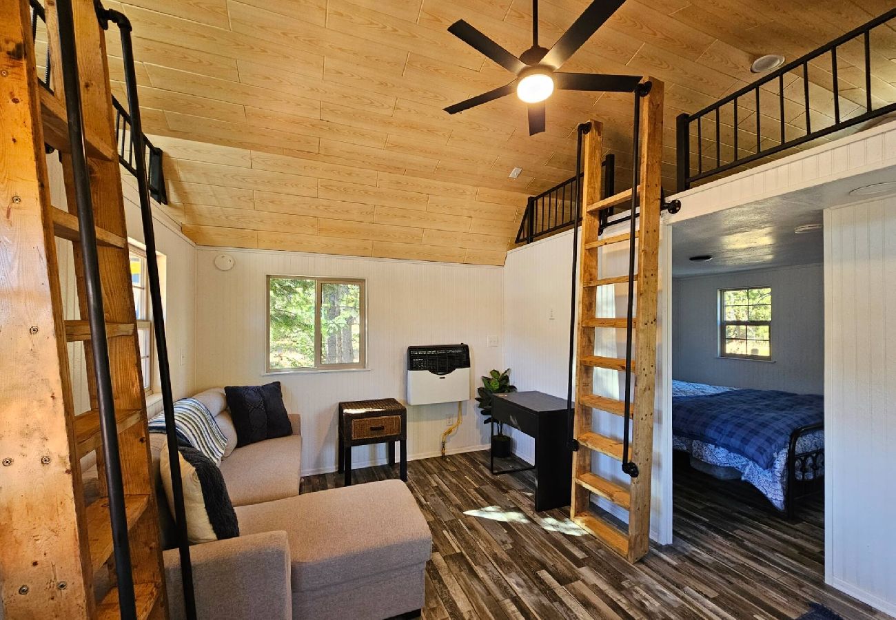 Cabin in Anaconda - Whispering Pines Hideaway 