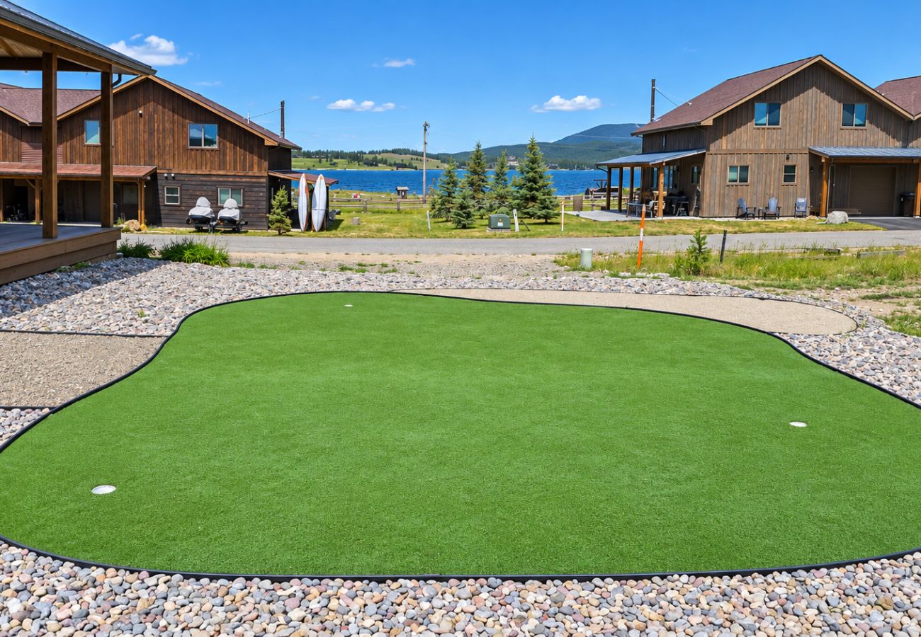 House in Anaconda - Serene Escape - Family Fun at Georgetown Lake!