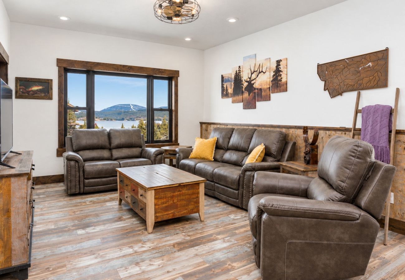 House in Anaconda - Serene Escape - Family Fun at Georgetown Lake!