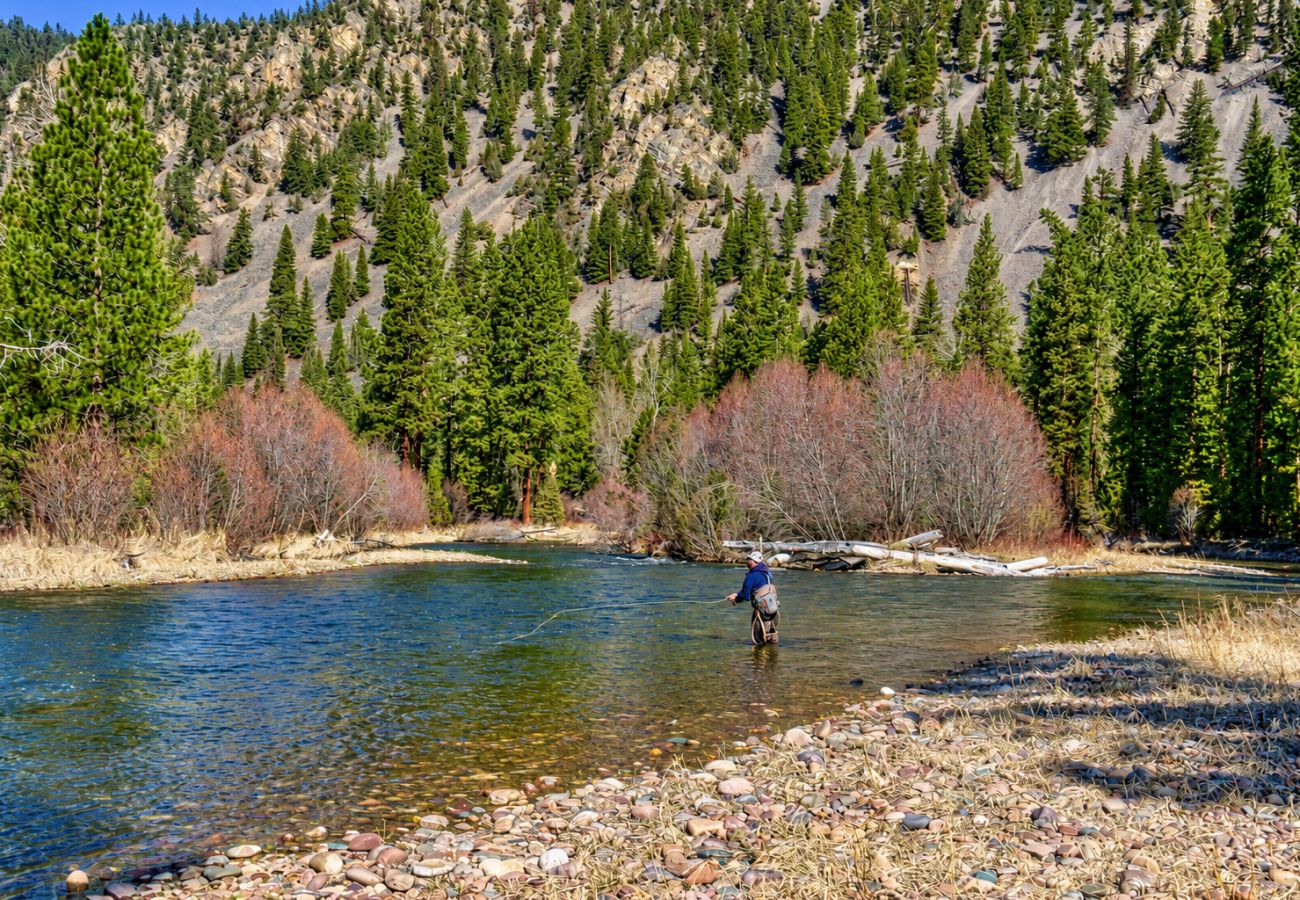 Cabin in Philipsburg - Cozy Rock Creek Cabin - Fly Fisher´s Retreat