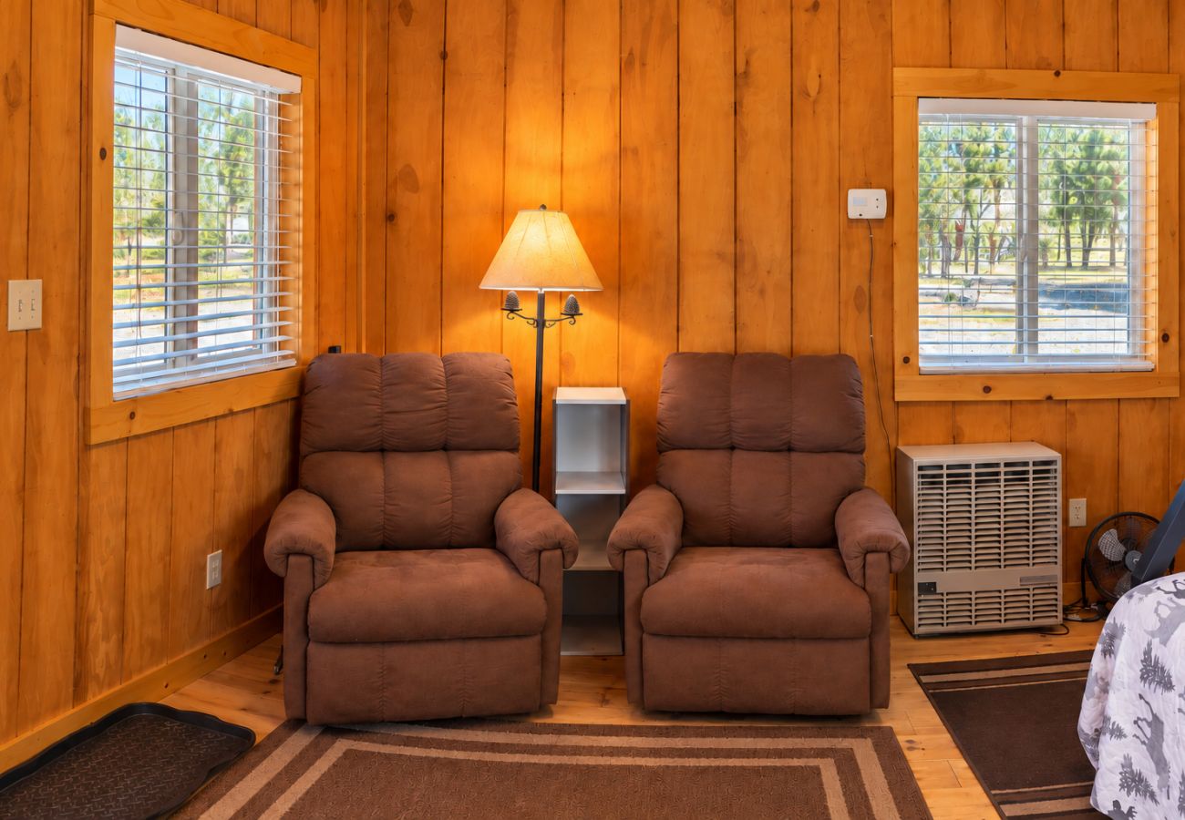 Cabin in Philipsburg - Cozy Rock Creek Cabin - Fly Fisher´s Retreat