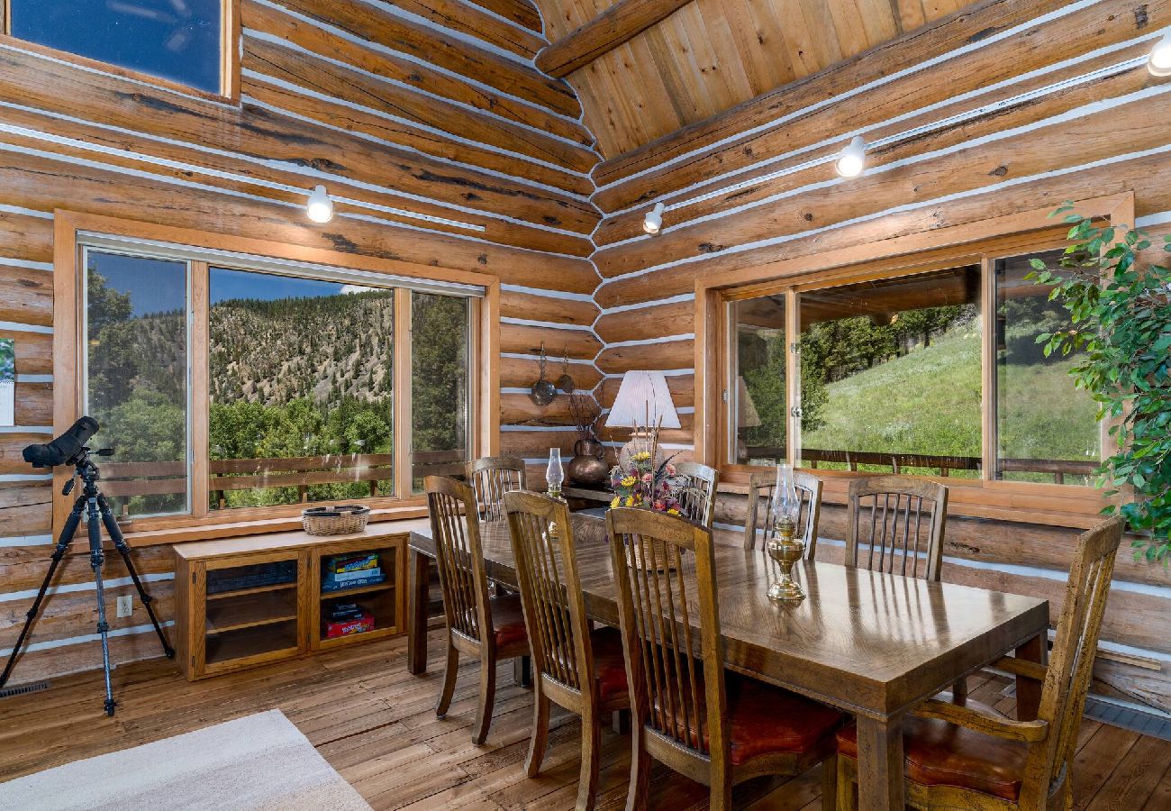 Cabin in Philipsburg - Rock Creek Cabin Hideaway with Stunning Views! 