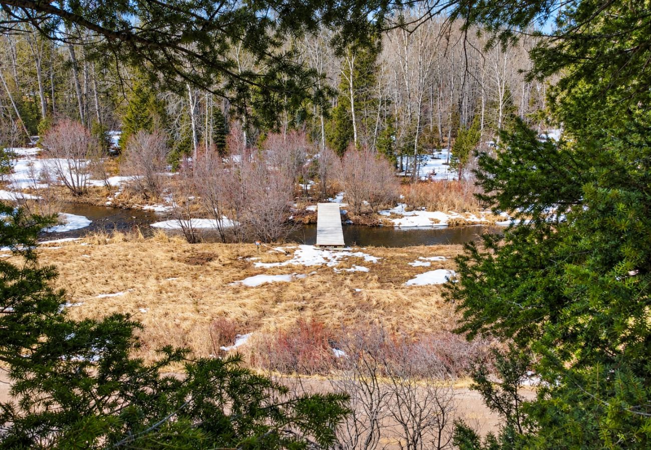 Cabin in Philipsburg - Rock Creek Cabin Hideaway with Stunning Views!