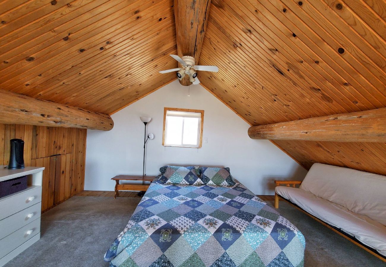 Cabin in Philipsburg - Close to Rock Creek! - Updated cabin on 40 acres! 