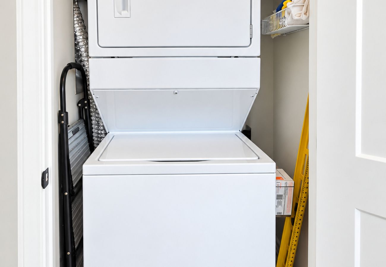 Condominium in Anaconda - Convenient & Modern Condo Living