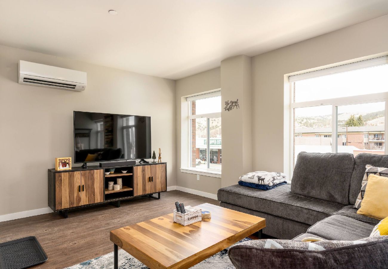 Condominium in Anaconda - 2BD/2BA Parks Place Condo 