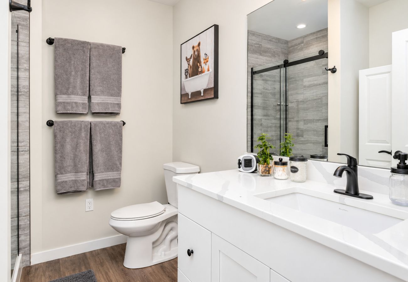 Condominium in Anaconda - 2BD/2BA Parks Place Condo
