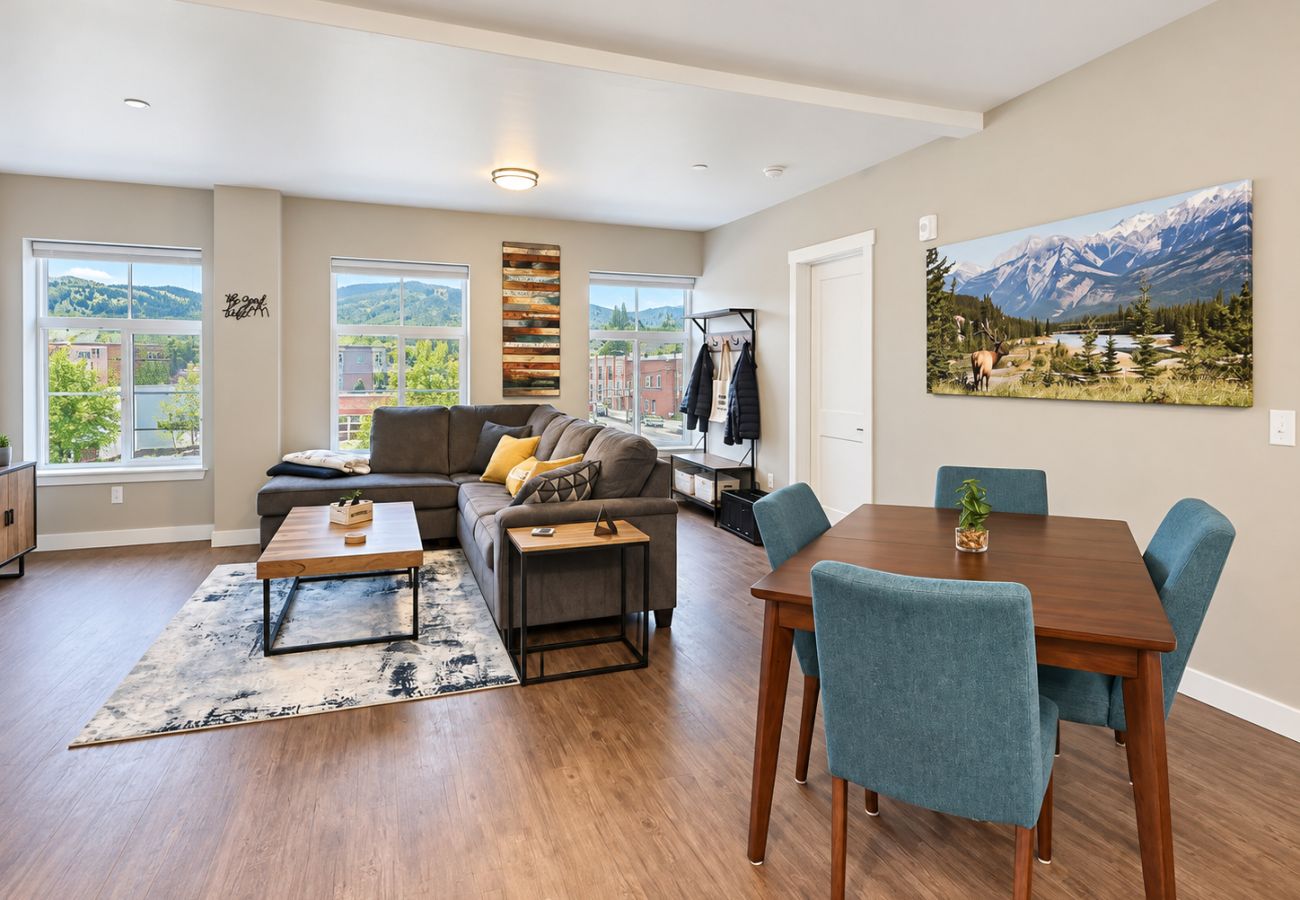 Condominium in Anaconda - 2BD/2BA Parks Place Condo