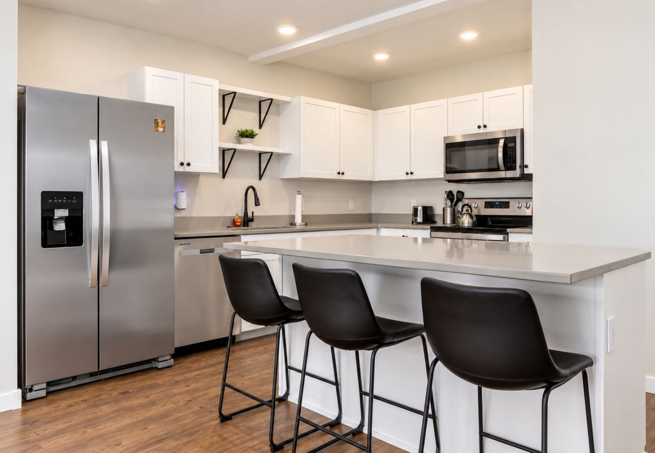 Condominium in Anaconda - Modern Condo Living in Anaconda