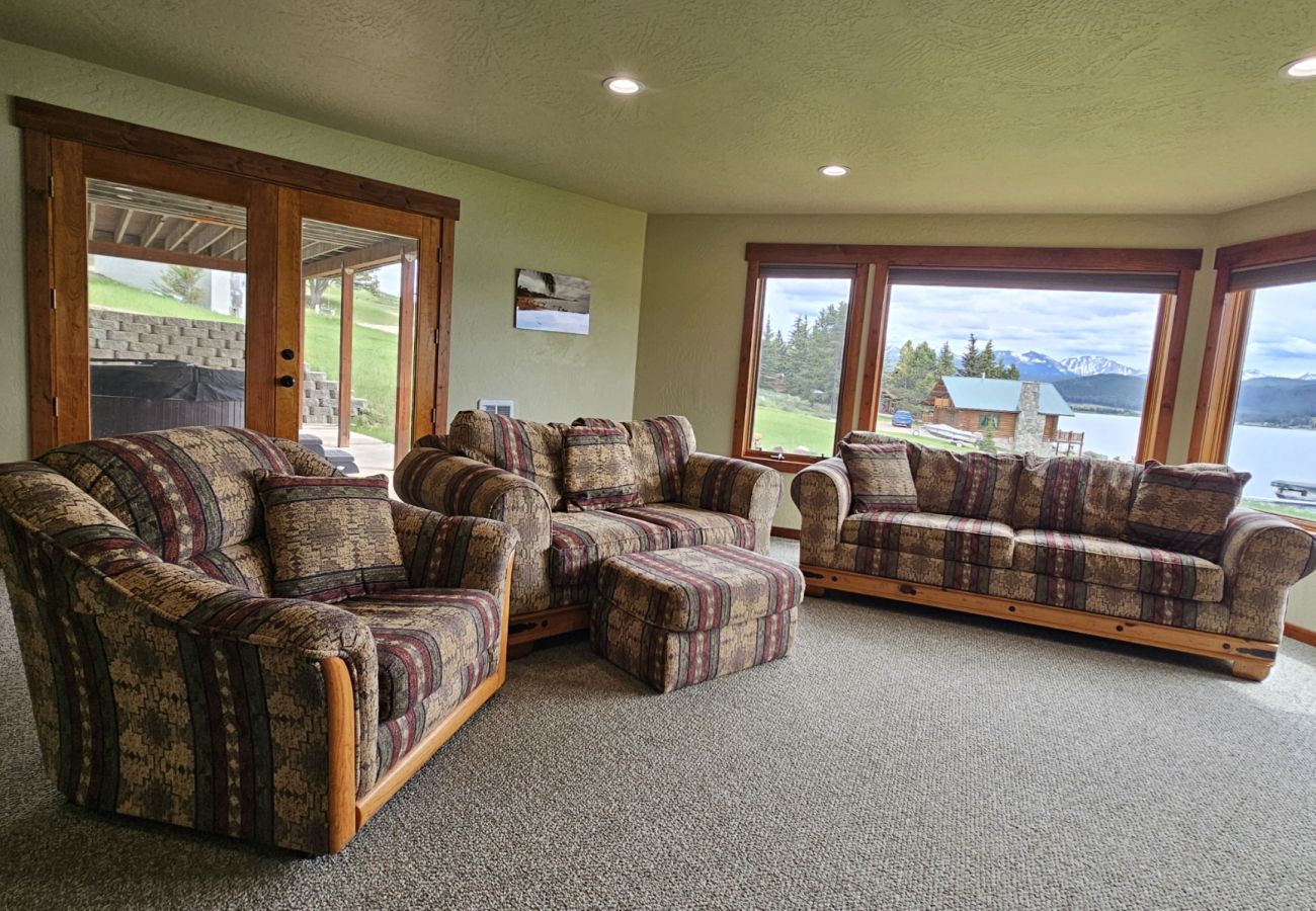 House in Anaconda - 556 Black Bear Ln