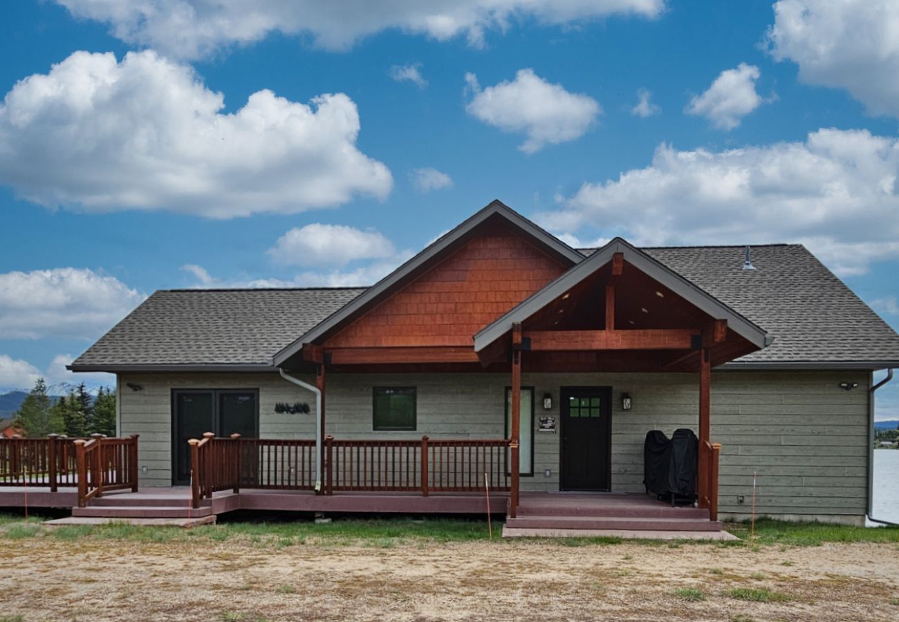 House in Anaconda - 556 Black Bear Ln
