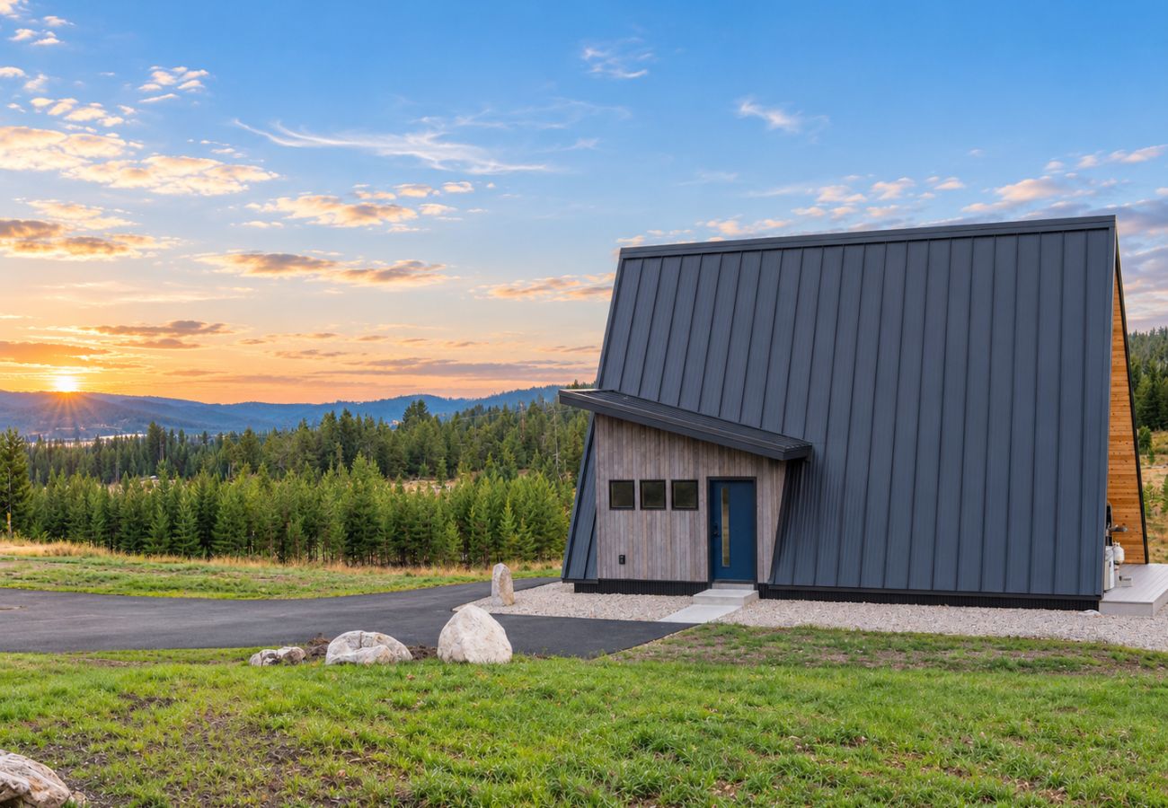 House in Anaconda - GTL Mini Twinnie A-Frame | Near Discovery Ski