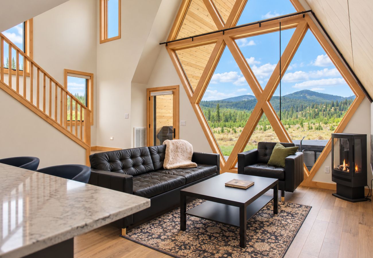 House in Anaconda - GTL Mini Twinnie A-Frame | Near Discovery Ski
