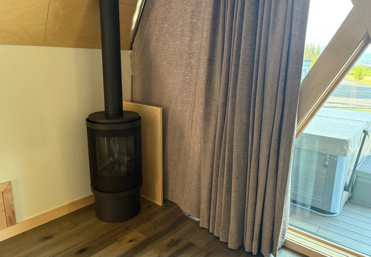 House in Anaconda - GTL A-Frame Main Cabin | Near Discovery Ski