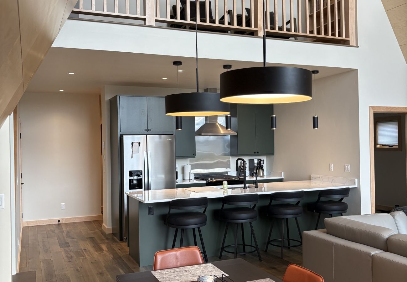 House in Anaconda - GTL A-Frame Main Cabin | Near Discovery Ski