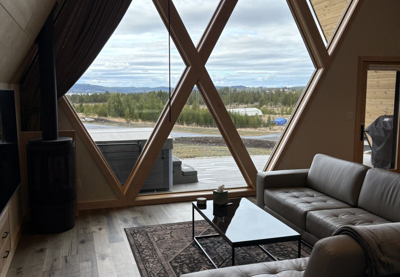 House in Anaconda - GTL A-Frame Main Cabin | Near Discovery Ski