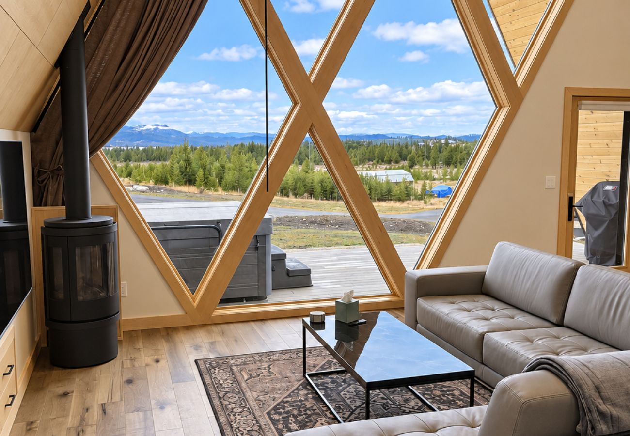 House in Anaconda - GTL A-Frame Main Cabin | Near Discovery Ski