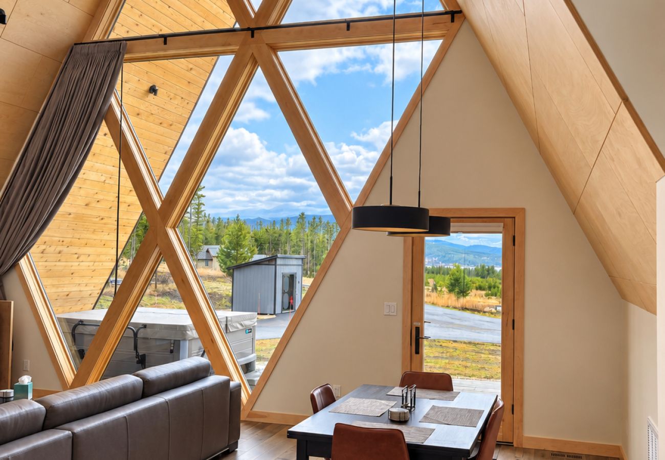 House in Anaconda - GTL A-Frame Main Cabin | Near Discovery Ski