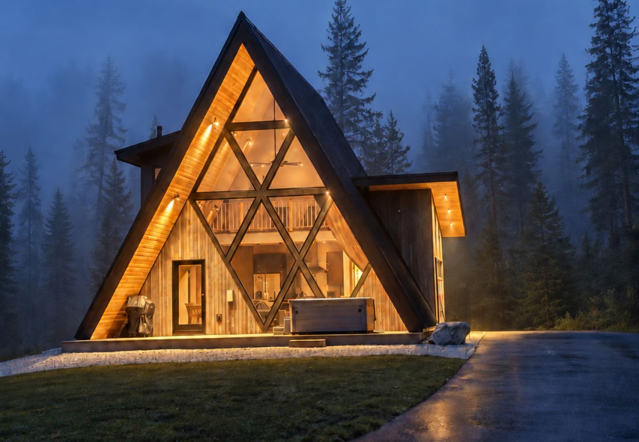 House in Anaconda - GTL A-Frame Main Cabin | Near Discovery Ski