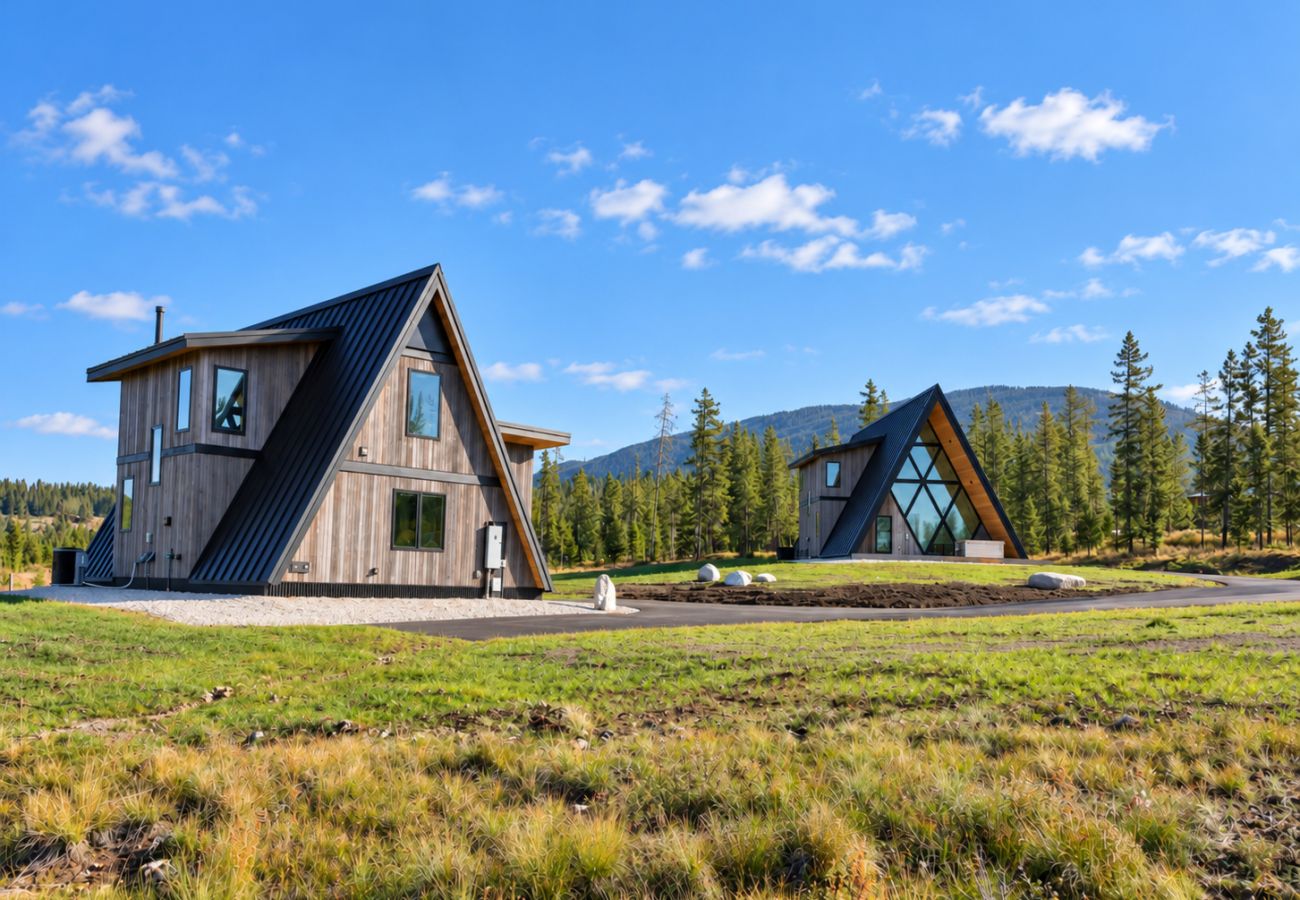 House in Anaconda - GTL A-Frame Main Cabin | Near Discovery Ski