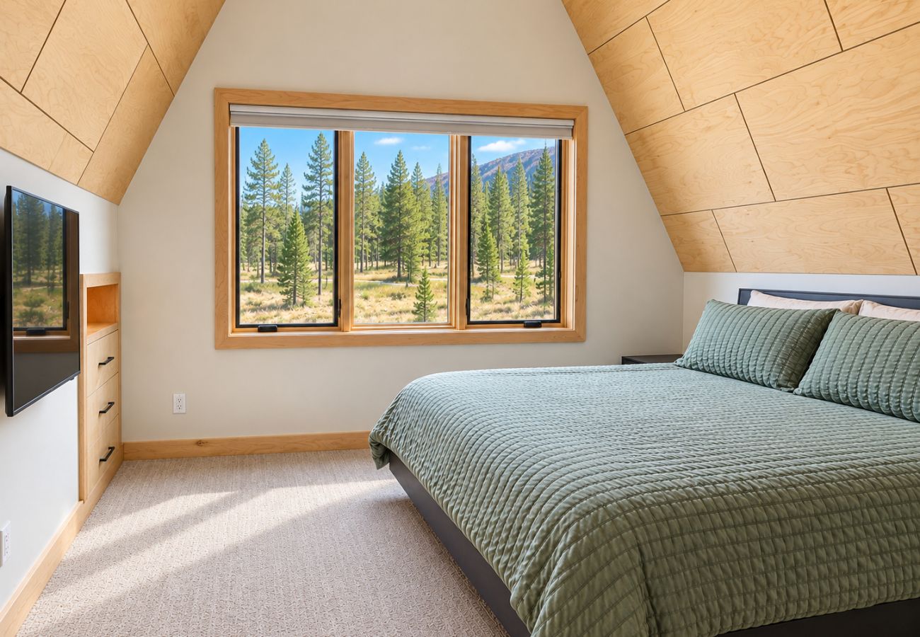 House in Anaconda - GTL A-Frame Main Cabin | Near Discovery Ski
