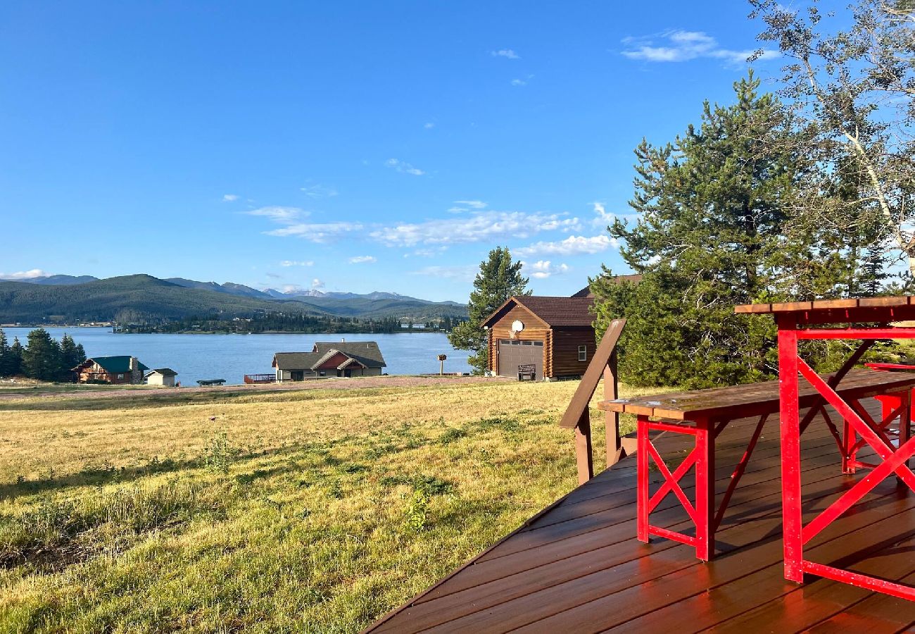 Cabin in Anaconda - Pintler View Cabin With Boat Dock!