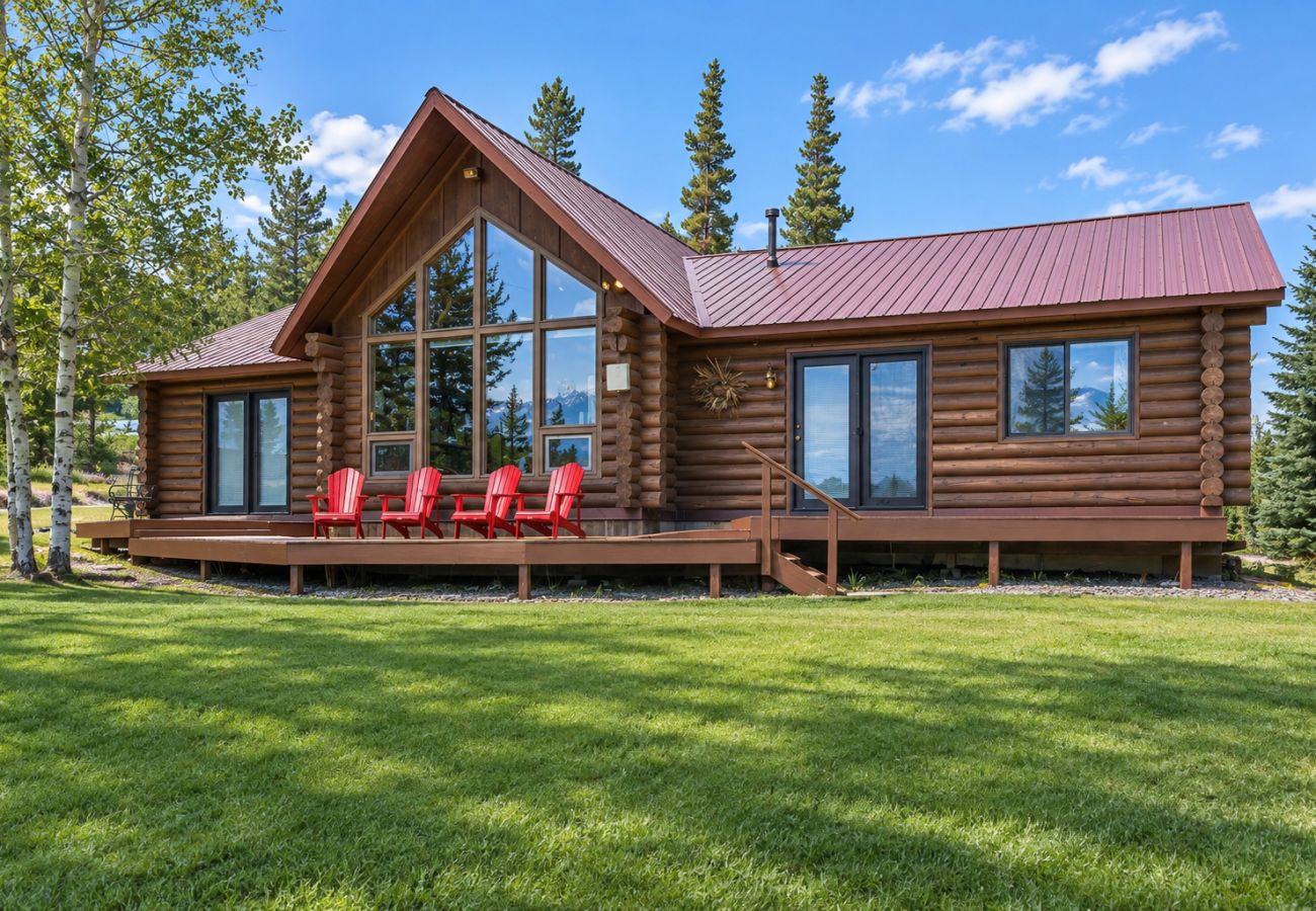 Cabin in Anaconda - Pintler View Cabin With Boat Dock!