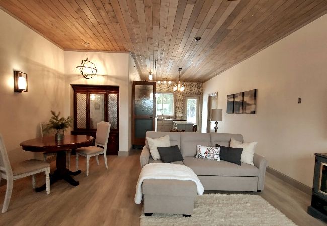 House in Anaconda - Silver Owl Hideaway at Georgetown Lake