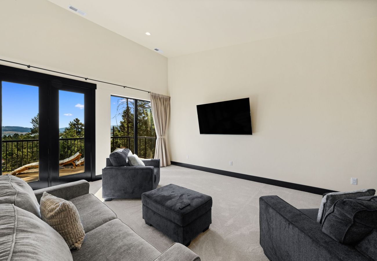 House in Anaconda - Lake & Pine Retreat at Georgetown Lake
