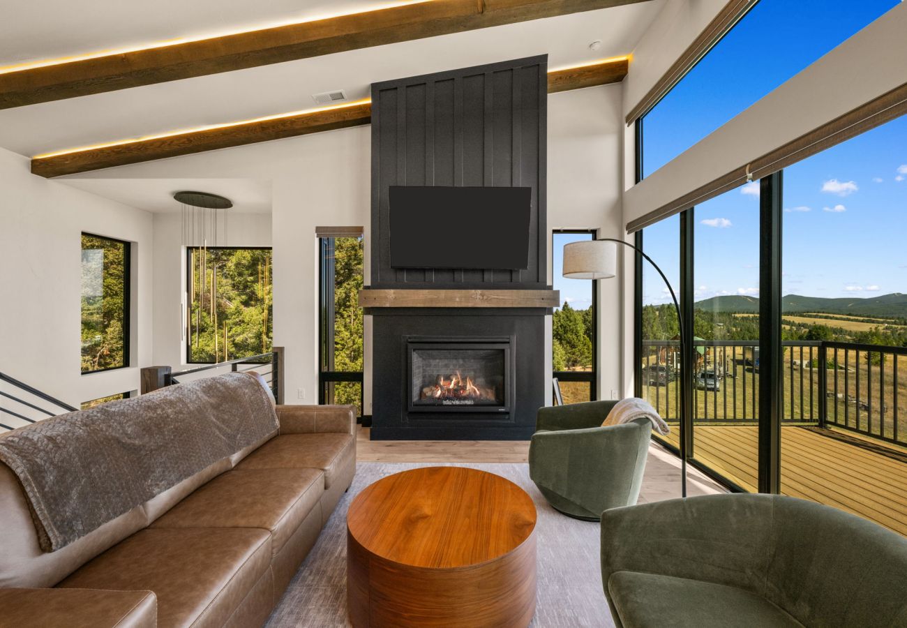 House in Anaconda - Lake & Pine Retreat at Georgetown Lake