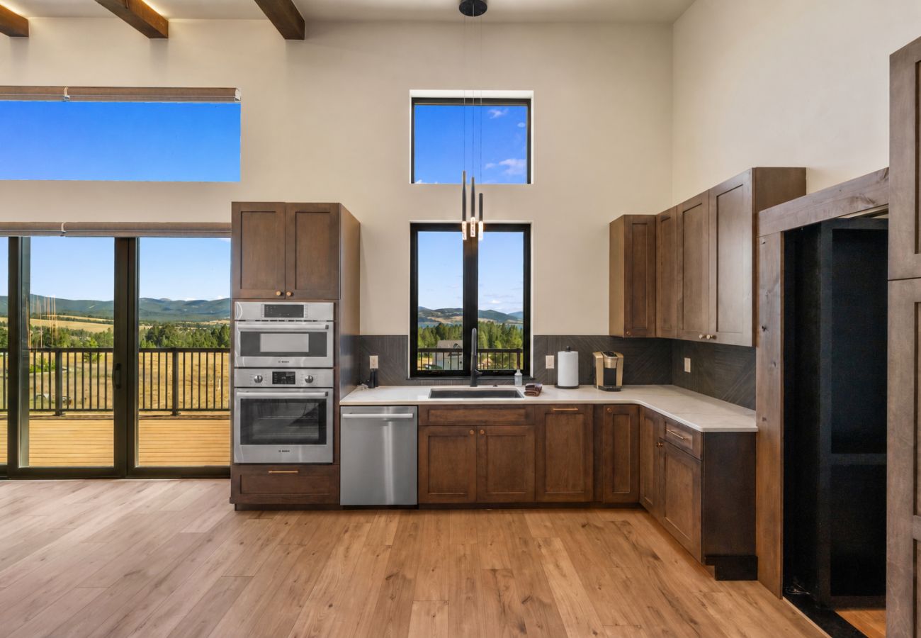 House in Anaconda - Lake & Pine Retreat at Georgetown Lake