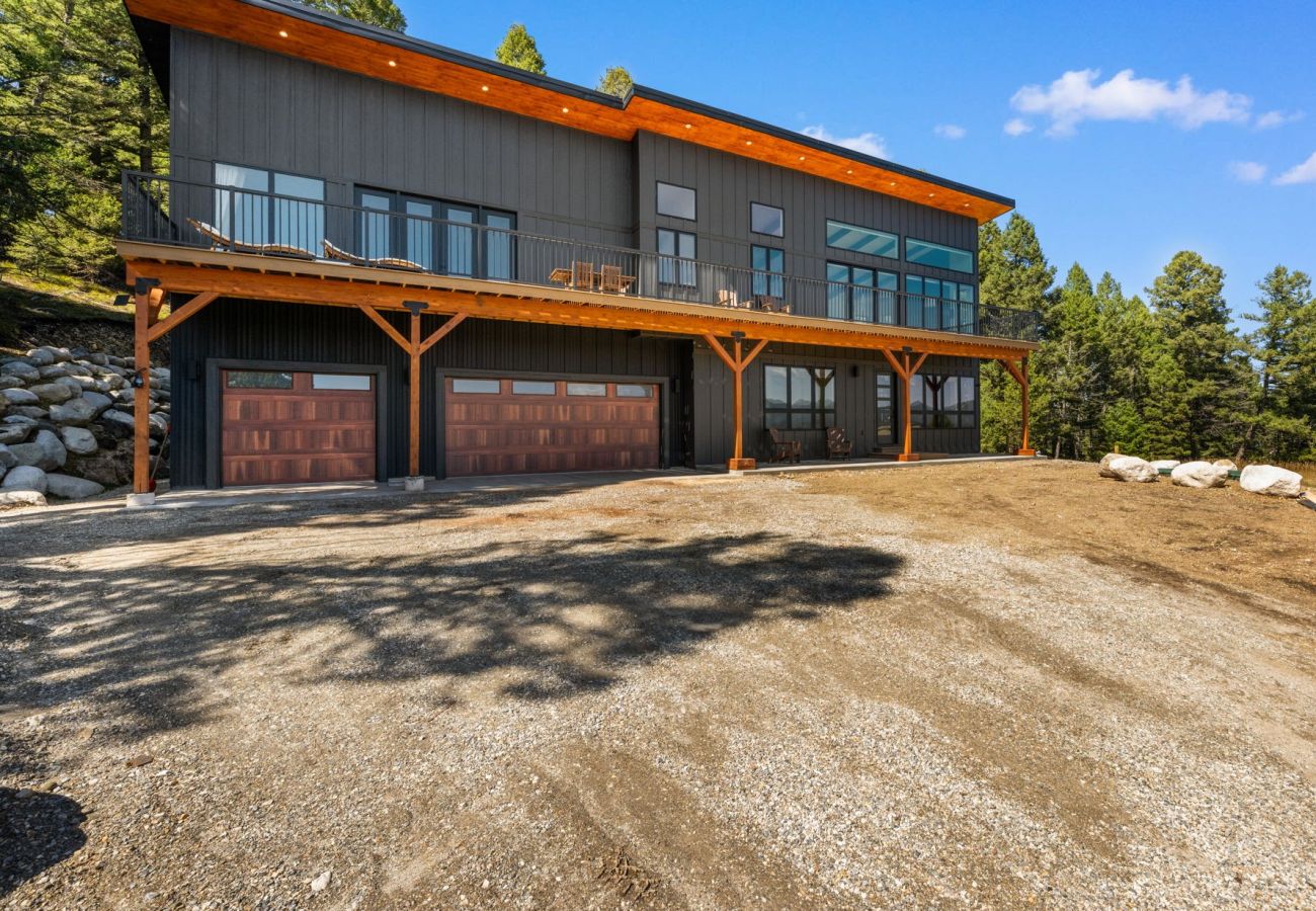 House in Anaconda - Lake & Pine Retreat at Georgetown Lake