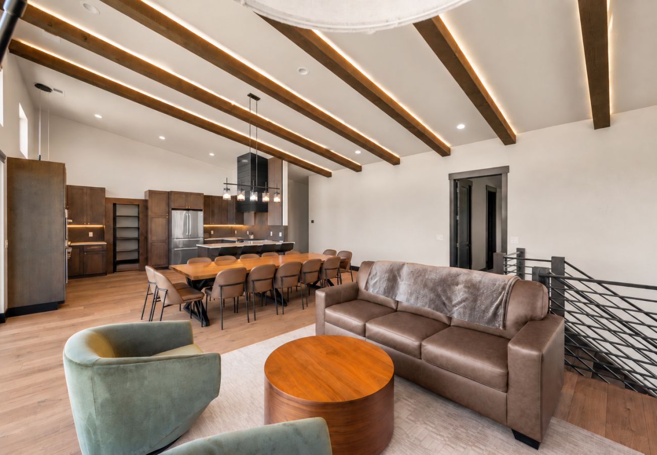 House in Anaconda - Lake & Pine Retreat at Georgetown Lake