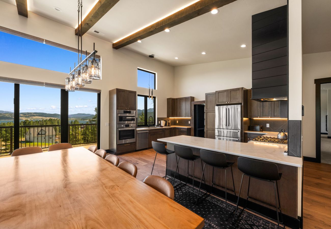 House in Anaconda - Lake & Pine Retreat at Georgetown Lake