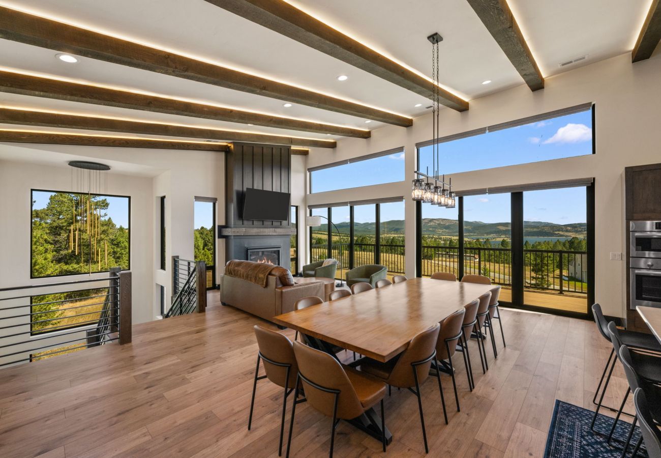 House in Anaconda - Lake & Pine Retreat at Georgetown Lake
