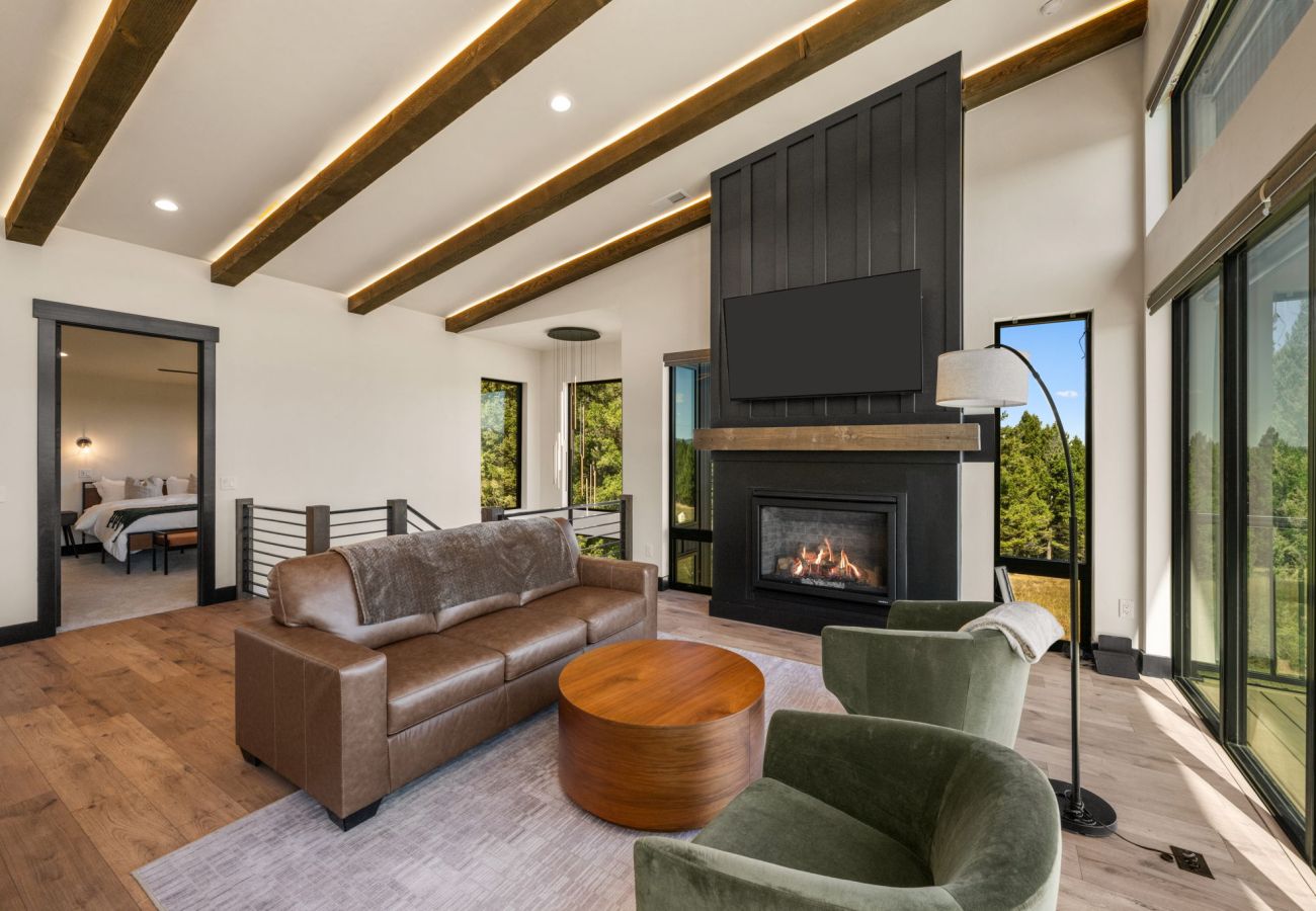 House in Anaconda - Lake & Pine Retreat at Georgetown Lake